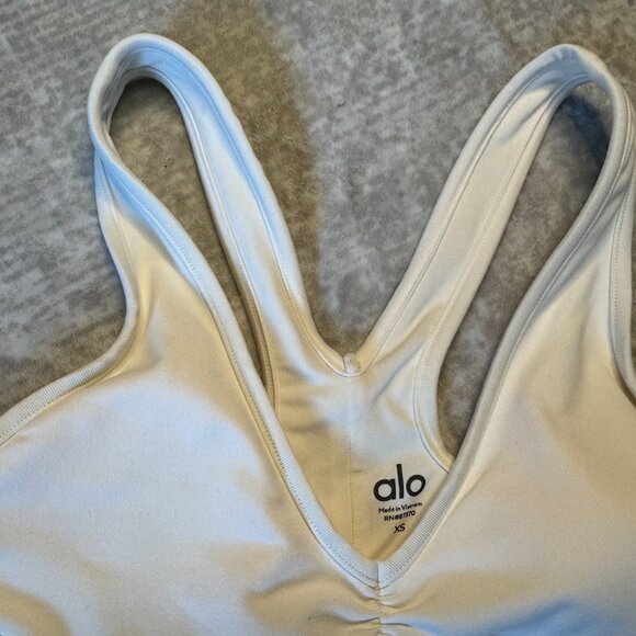 Alo Wild Things Bra - Picture 4 of 9